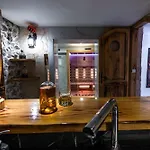 Old Town فيلة شيبينيك
