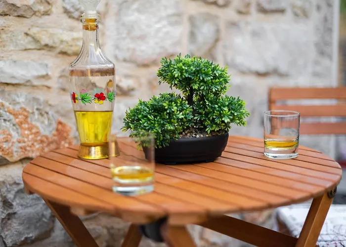 Old Town * שיבניק